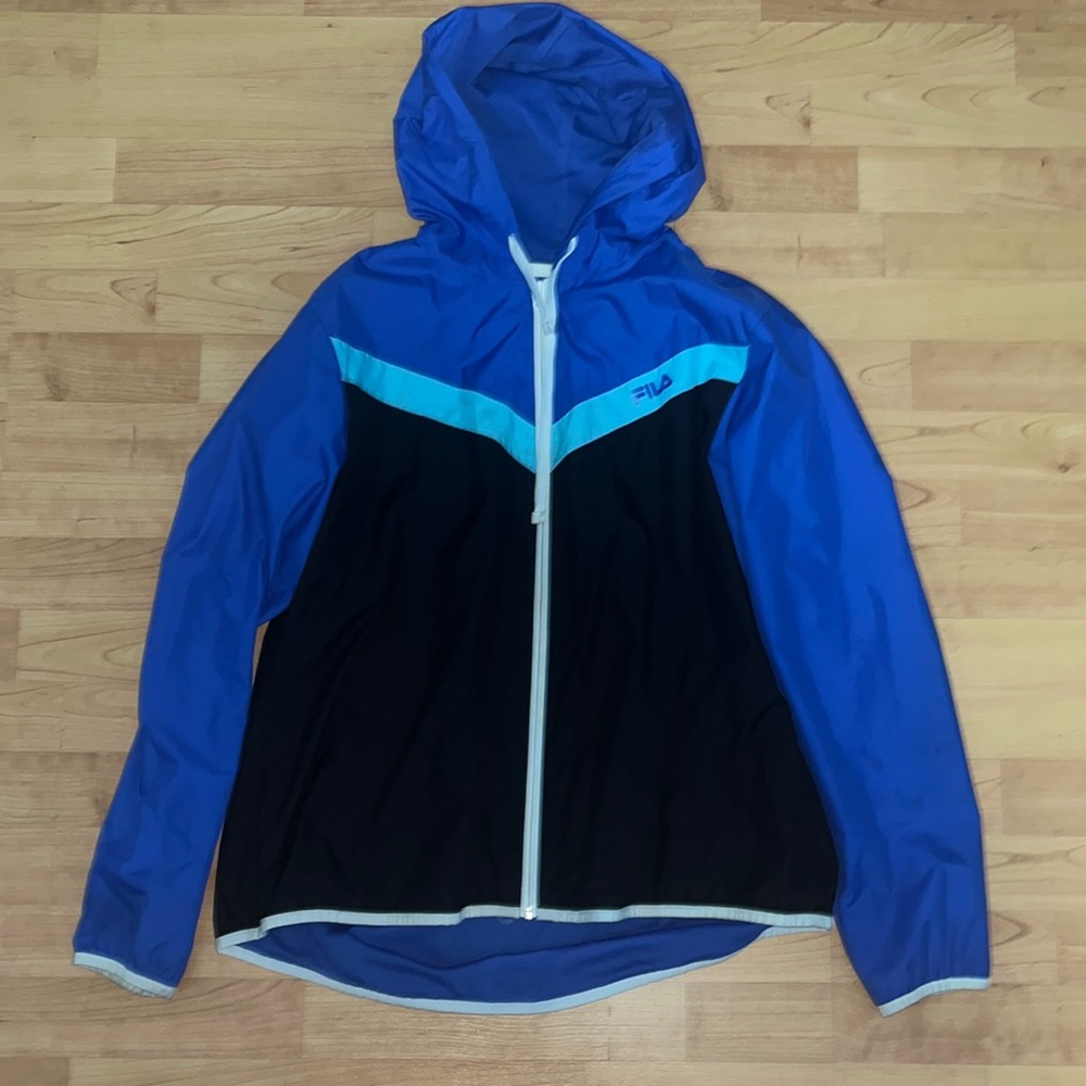 Fila wind breaker size XL